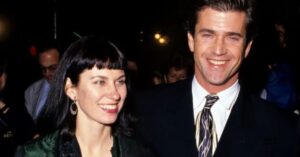 Robyn Moore Gibson
